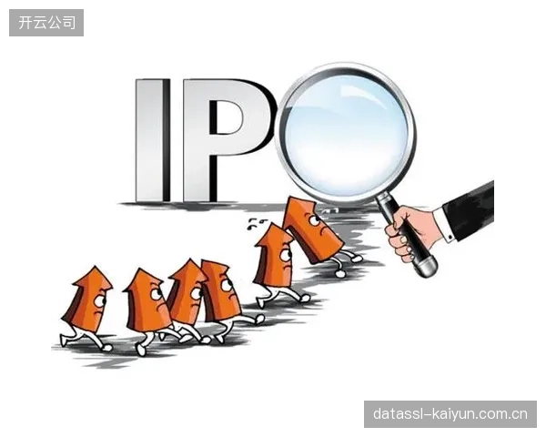 巴西队在封闭集训中苦练快速回防，力图改变过往攻强守弱的刻板印象。